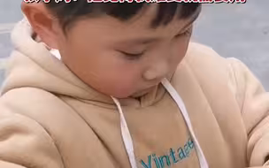 小暖男一枚！ #6岁男孩给怀孕妈妈买卫生巾 ，孩子妈：他潜意识觉得我不舒服就需要用