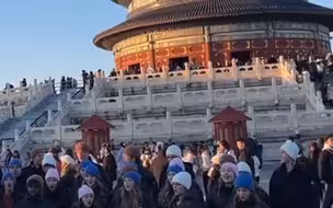 开口惊艳！美国儿童在北京天坛用中文合唱《如愿》
