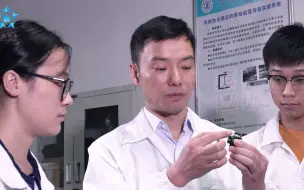 雷亚国：简单不凡的科研路