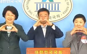韩国新冠肺炎对策委员会会长：用