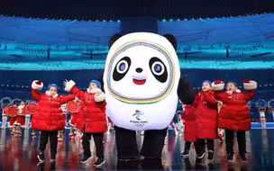 北京冬奥会开幕式演员95%为青少年