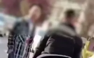 宝马司机连续掌掴拄拐男子，警方通报：因道路通行发生争执，嫌疑人已被控制