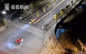 处罚来了！两男子驾驶新买法拉利深夜漂移扰民