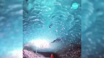 冰川下的世界