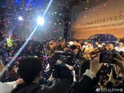 首批国产特斯拉 Model 3交付，车主为特斯拉中国区员工