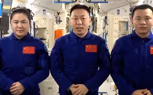 第十个中国航天日 正在“太空出差”的神十九乘组送上祝福