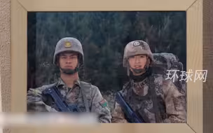 泪目！他穿着军装和烈士哥哥“同框”，喊出哥哥喊过的誓言