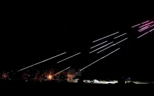 亮剑大漠！直击西北戈壁跨昼夜实弹战术演习：防空导弹划破大漠长空