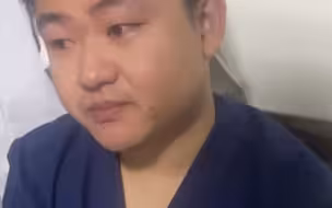 家属放弃手术，医生在值班室不禁哭红了眼