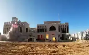 以媒公布加沙法院大楼被毁画面：高大建筑在爆破声中轰然倒塌