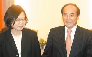 民进党当局限缩台湾民众参加海峡论坛，意图冷却两岸关系