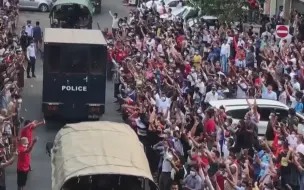 现场！记者直击紧急状态下的缅甸首都内比都