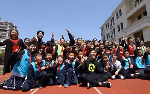 刘翔转行当体育老师？这届学生也太幸福了吧！