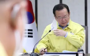 再创新高！单日新增超10万例，韩国总理却宣布放宽部分防疫措施