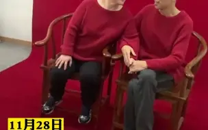 儿女带生病的父亲，一起补拍全家福照片：想把这份幸福记录下来