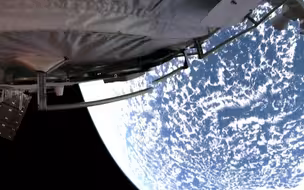 震撼！中国空间站全景相机拍到地球绝美画面