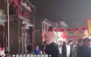 男生驮女友游遍景区，背完还称一点不累，网友：别人家的男友
