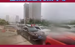 余姚最良桥成停车场，建议停到空旷的停车场