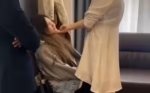 警方通报整形机构女老板殴打顾客 ：一人被刑拘，两人被取保候审