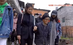 黄文秀扶贫日记放在杨蓉床头