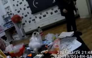这骗子的智商也就这样了吧，小孩都骗不过！#小学生听到爸爸欠5000万后报警 孩子：肯定是骗子，我爸没有那么多钱