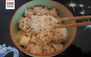 吸满麻酱汁的凉拌面藕好绝