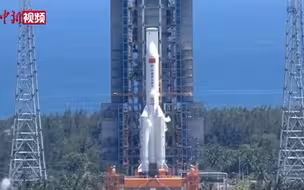 中国空间站首个实验舱——问天实验舱发射升空