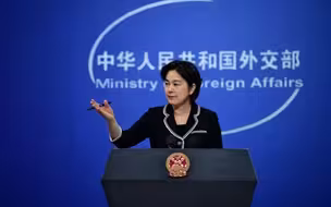 无理拘押孟晚舟2年，加拿大还敢对华出手？华春莹反将一军，漂亮