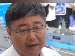 台前海军舰长在珠海航展哽咽：我要告诉大陆观众我们中国有多强！
