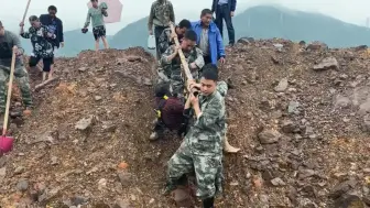 强降雨来袭，他们是风雨中“最美风景”