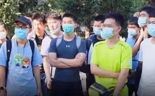 你假期延长了吗？多所高校推迟开学 实行分批返校、非通知不返校