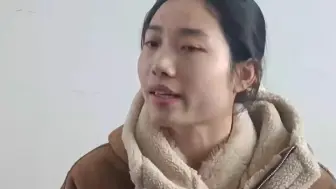 女音乐教师长江水中救起轻生小伙，学校号召师生向她学习，并授予她“新时代好教师”荣誉称号