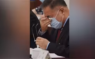 张伯礼现场哽咽：为抗疫做出贡献的都是最可爱的人