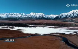 巨大的盐田变身天空之境