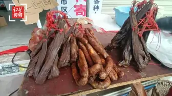 网售自制香肠遭十倍索赔案开庭：猪肉摊老板当庭表示“不愿调解”