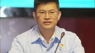 张小光，已任新职