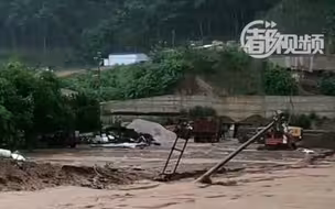 云南绿春突发泥石流！多处道路塌方，有人员失联