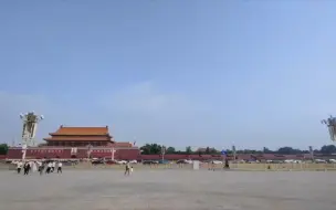 先睹为快！“祝福祖国”大花篮亮相天安门广场