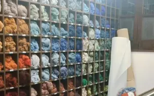 原来绒绣也需要调色？绣线做颜料，麻布做画布，听非遗传承人说#上海绒绣 那些事！#非物质文化遗产