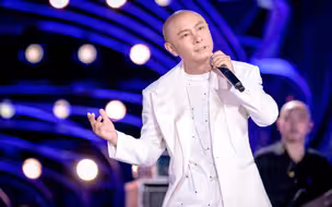 总台七夕晚会丨《一生中最爱》演唱：张卫健