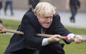 【一勺思想】一个英国人逃离了武汉，回了英国发现：上当了！