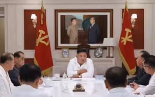 朝鲜政务局会议罕见公开 金正恩决定向开城特别供应粮食
