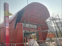 广州一地铁口像“棺材”？地铁公司：与方案有差异，争议太大已拆除