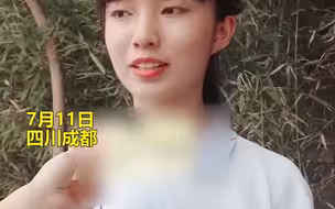 女孩弃港大68万港元奖学金，选择北大，背后原因让网友“沸腾”！
