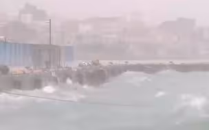 印尼班达海发生7.1级地震 或在震源周围引发局地海啸