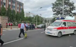 记者探访｜中科院大学奥运村校区门口拉起警戒线，周边餐厅已闭店