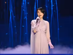 时隔七年王菲再登央视春晚 将献唱《世界赠予我的》