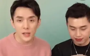 李佳琦直播间回应抽烟热搜 叮嘱未成年人不要学抽烟