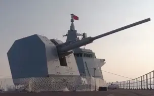 人民海军：想看看海上佩奇一家吗？→_→