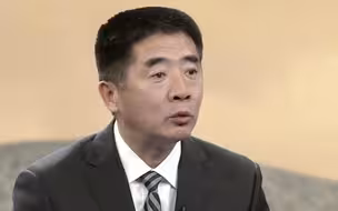 印尼总统登枪击中国渔船军舰 杜文龙：比强硬 印尼差远了